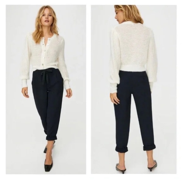 Wilfred Pants - WILFRED Aritzia Women’s Black Allant Pant Button Fly Crop Essential Trouser